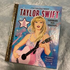 Brand new Taylor Swift book!